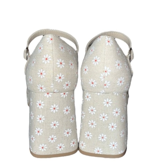 Sold NWT MAIDDEN GIRL CRAZY DAYSI STYLE MARY JANE PLATFORM FLORAL PRINT SIZE 9 - Picture 4 of 14